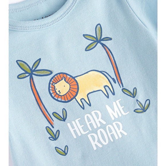Baby Onesie Blue “Hear Me Roar” Lion Print - Short Sleeve - Infant Bodys… - Picture 2 of 4